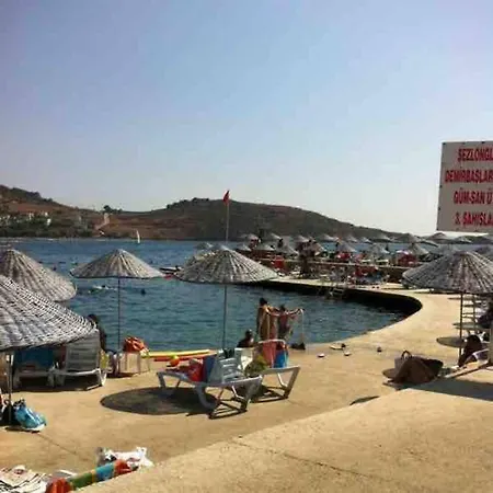 Oezel Plajli Site Icerisinde 3+1 Kiralik Hotel